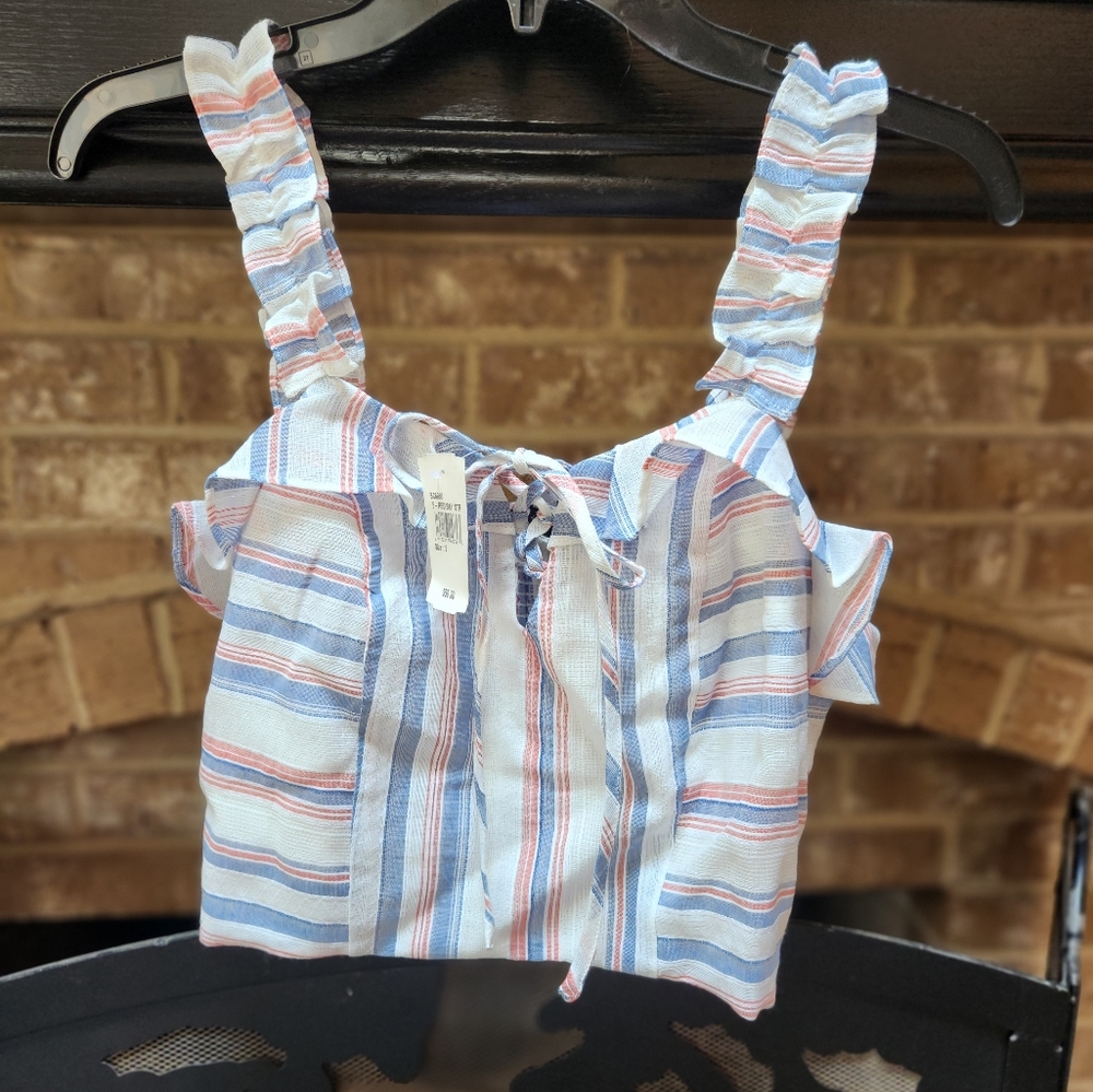 NWT Crop Top